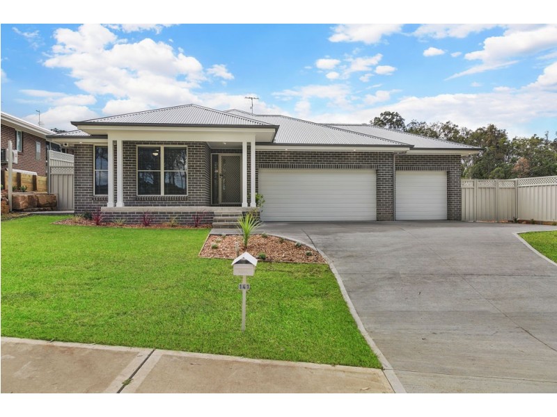 141 Johns Road, Wadalba NSW 2259