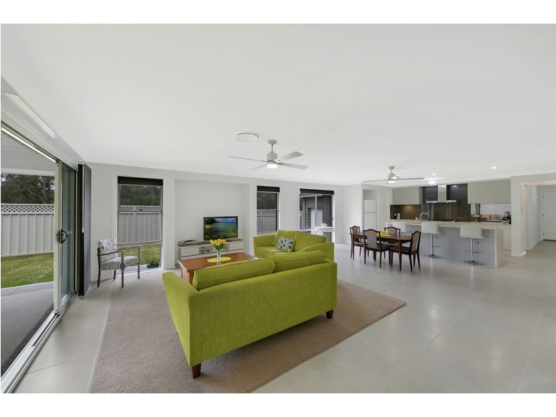 141 Johns Road, Wadalba NSW 2259