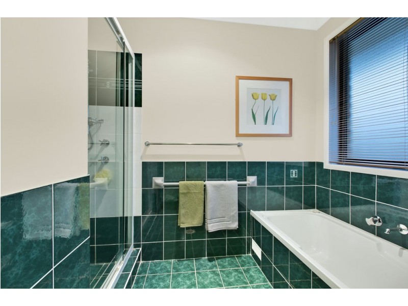 27 Dean Avenue, Kanwal NSW 2259