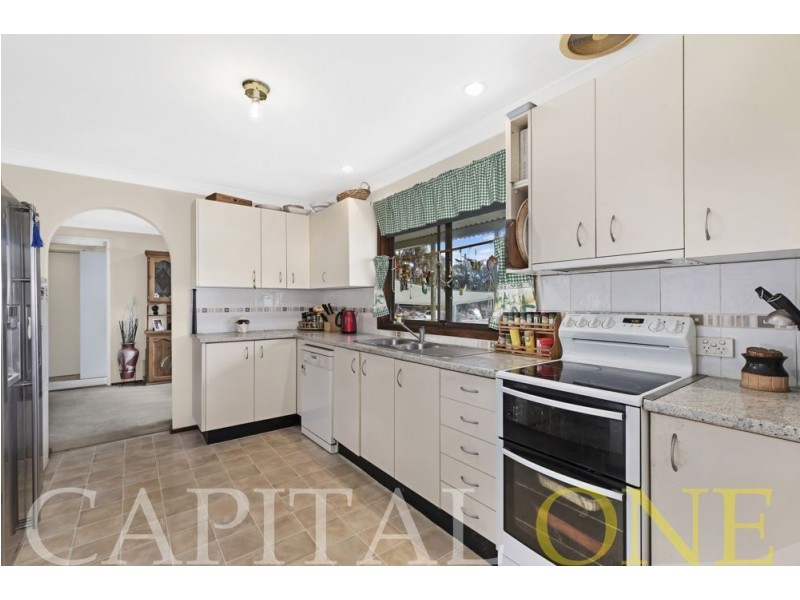 27 Restlea Avenue, Charmhaven NSW 2263