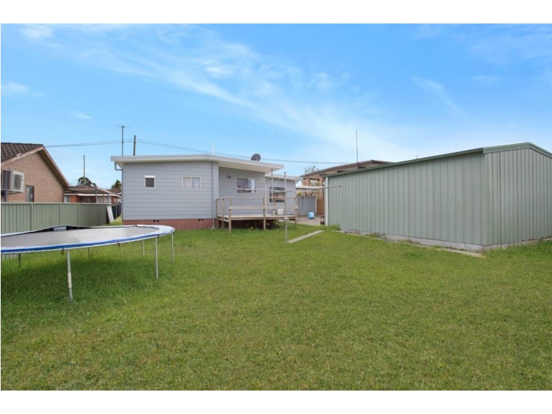 48 Mary Street, Gorokan NSW 2263