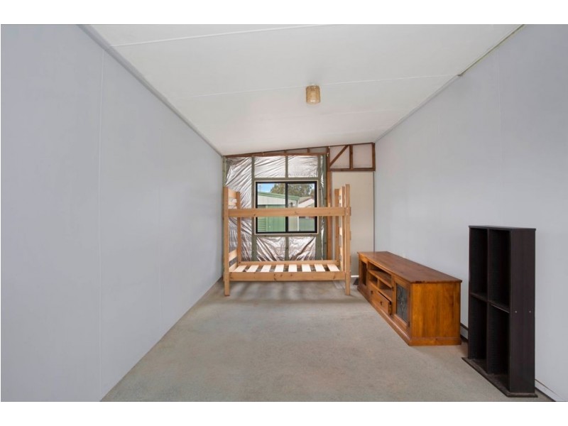 48 Mary Street, Gorokan NSW 2263