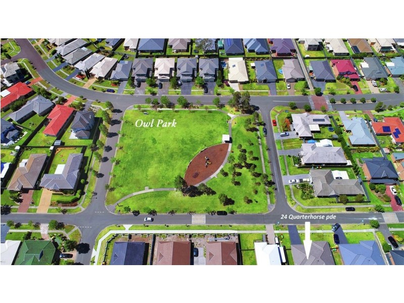 24 Quarterhorse Parade, Wadalba NSW 2259