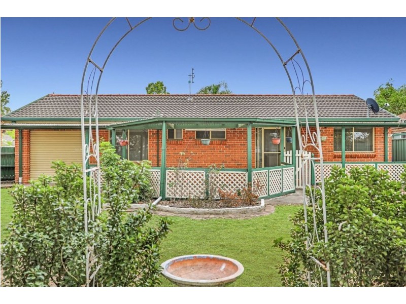 36 Green Close, Mardi NSW 2259