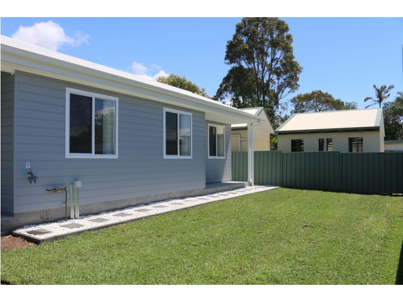 102A Westbrook Parade, Gorokan NSW 2263