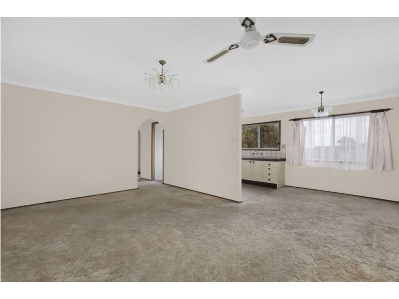 74 Minnamurra Road, Gorokan NSW 2263