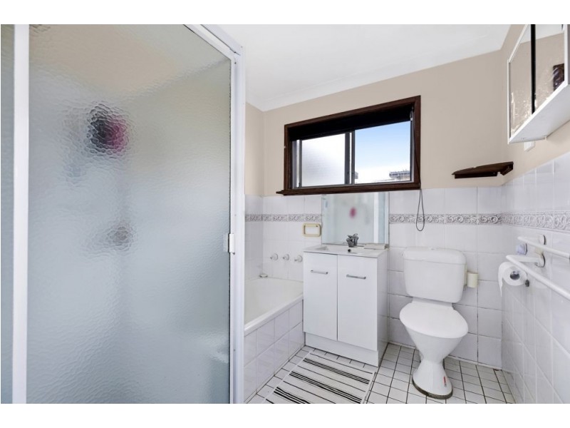 17 Pearce Road, Kanwal NSW 2259