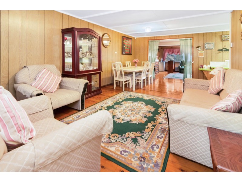 114 Wallarah Road, Gorokan NSW 2263