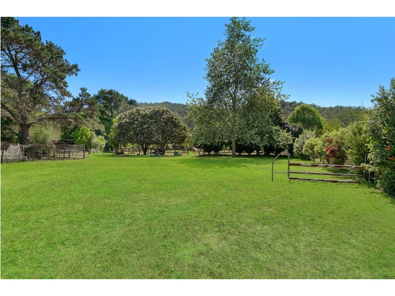 1651 Yarramalong Road, Yarramalong NSW 2259