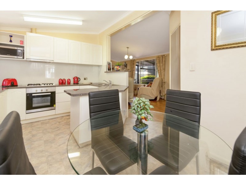 111/2 Evans Road, Canton Beach NSW 2263