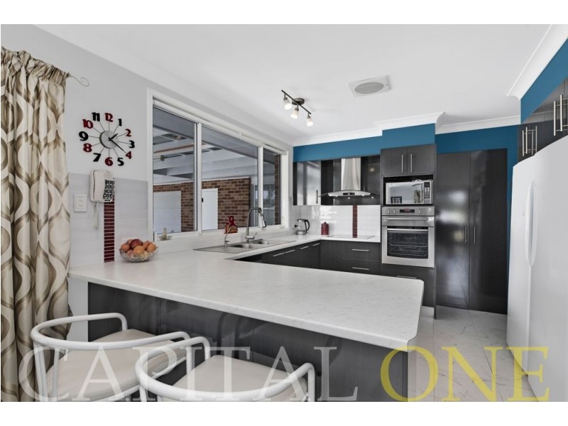 42 Christopher Crescent, Lake Haven NSW 2263