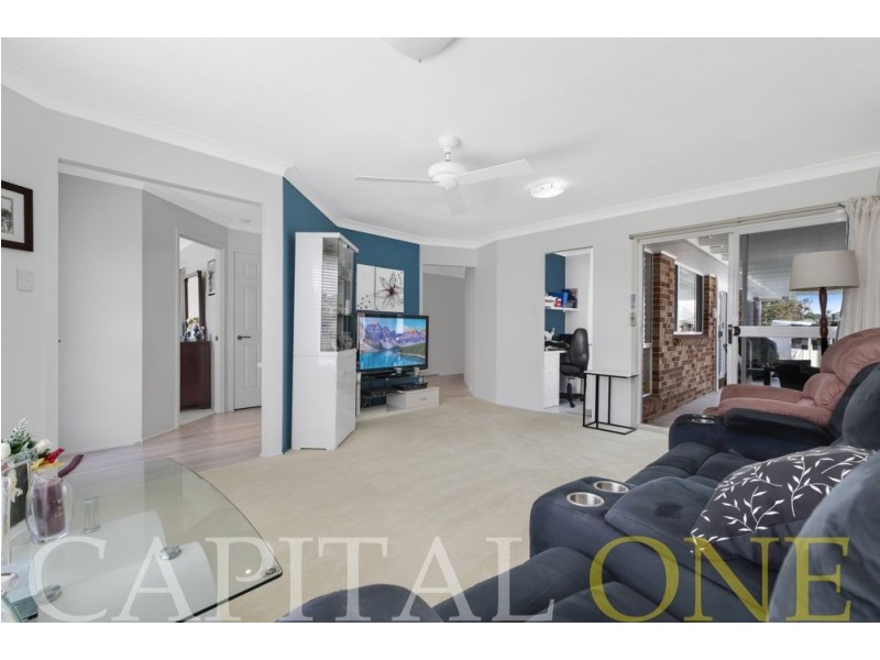 42 Christopher Crescent, Lake Haven NSW 2263