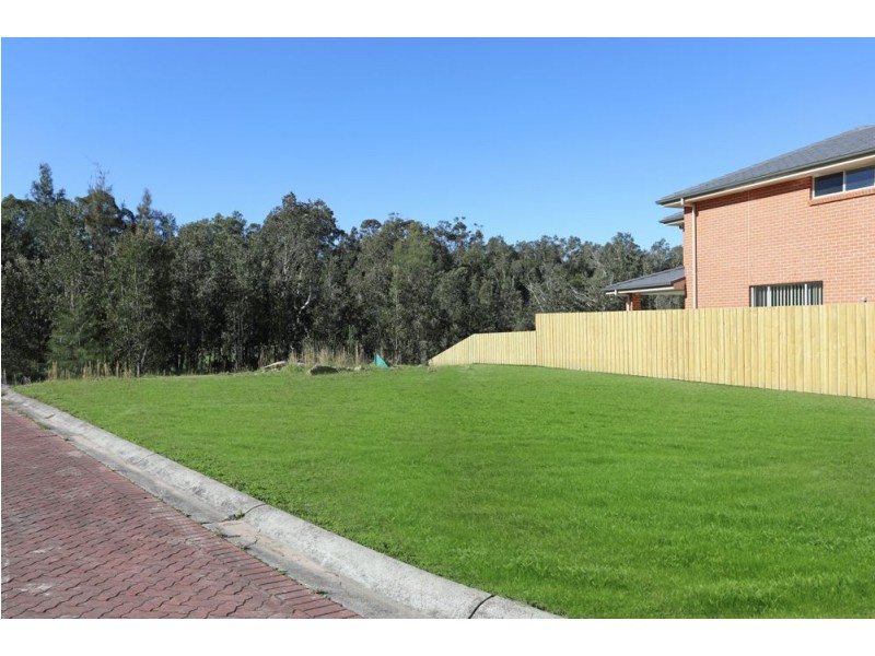2 Wedge Place, Wyong NSW 2259