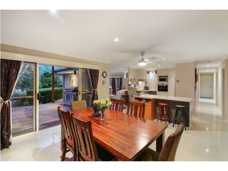 12 Linga Longa Road, Yarramalong NSW 2259