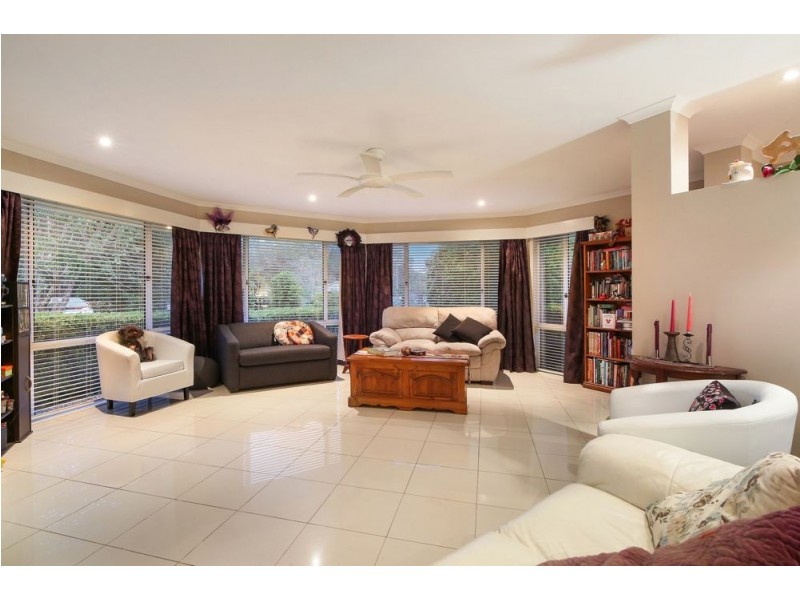 12 Linga Longa Road, Yarramalong NSW 2259