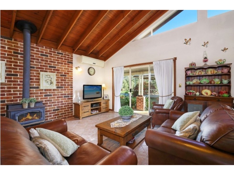 6 Jilliby Road, Jilliby NSW 2259