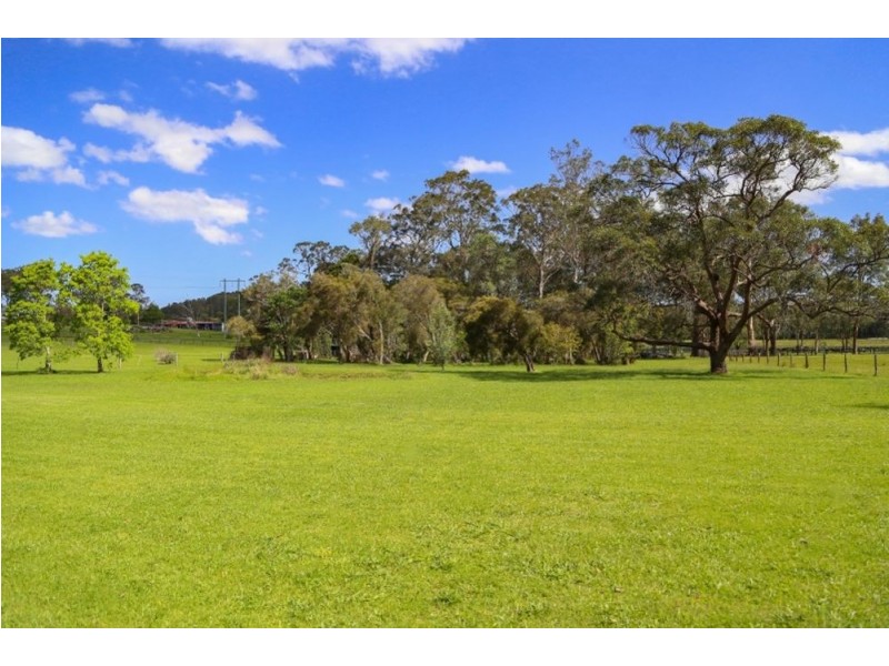 6 Jilliby Road, Jilliby NSW 2259