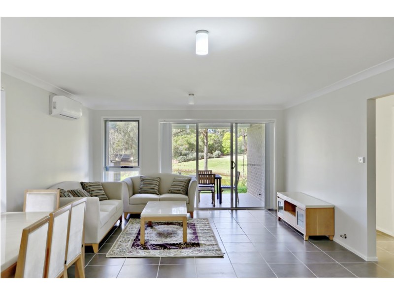4 Emerald Waters Drive (Kooindah Waters), Wyong NSW 2259