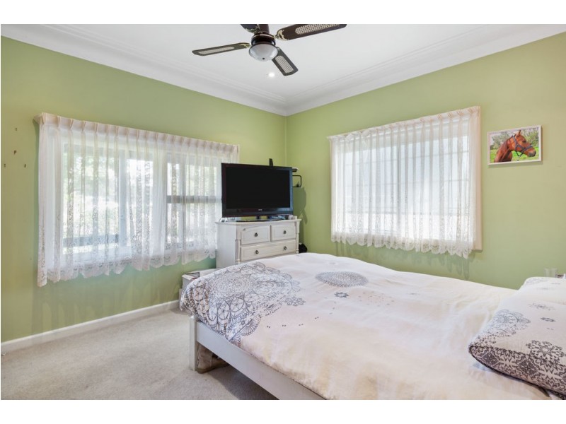 22 Panonia Road, Wyong NSW 2259