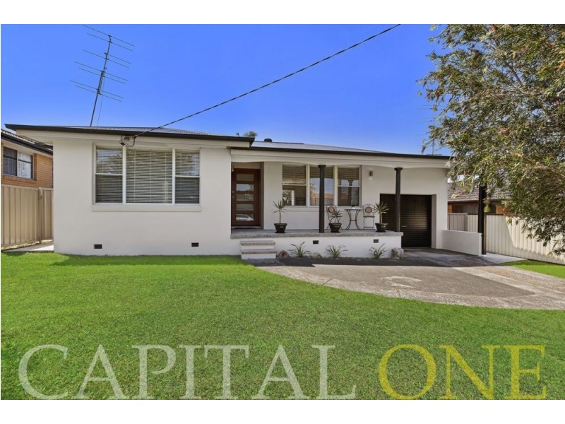 13 Essex Street, Gorokan NSW 2263