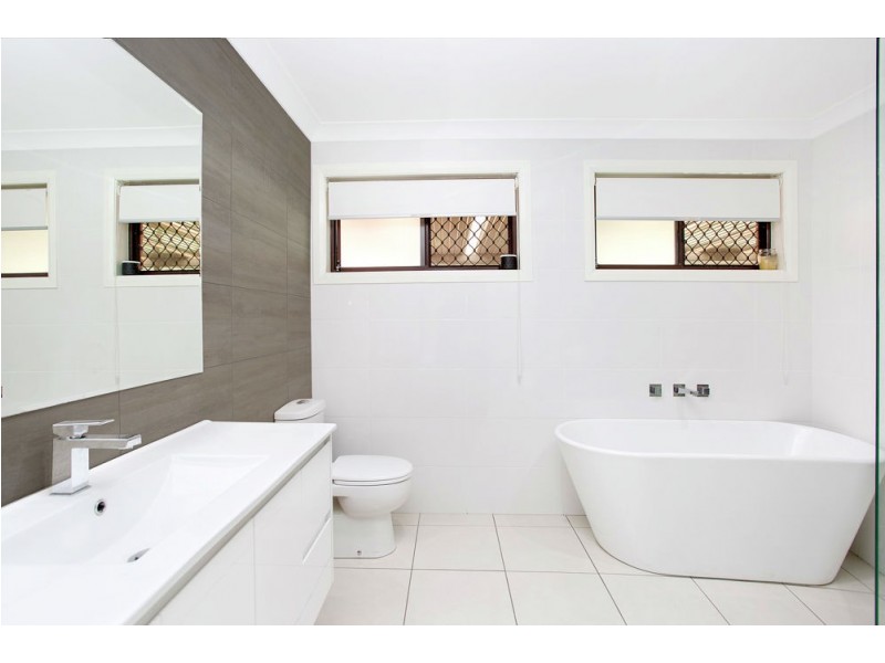 243 Tall Timbers Road, Lake Munmorah NSW 2259