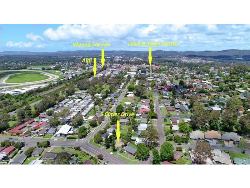 5 Cutler Drive, Wyong NSW 2259