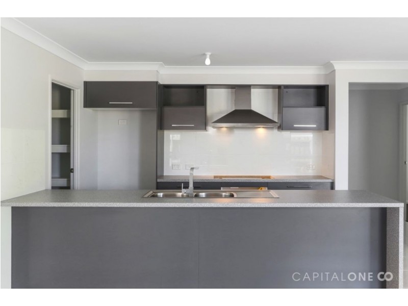 14 Windsorgreen Drive, Wyong NSW 2259