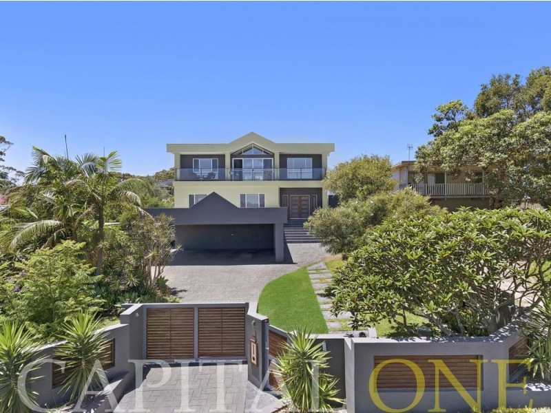 12 Soldiers Point Drive, Norah Head NSW 2263