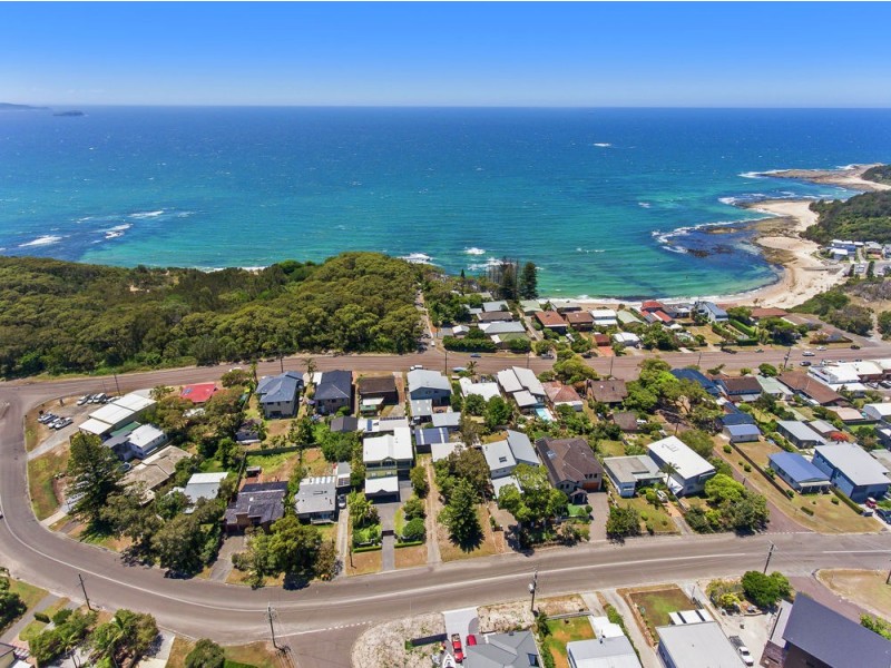 12 Soldiers Point Drive, Norah Head NSW 2263