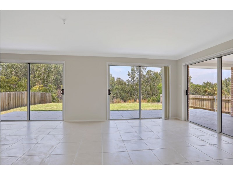 36 Championship Drive, Wyong NSW 2259