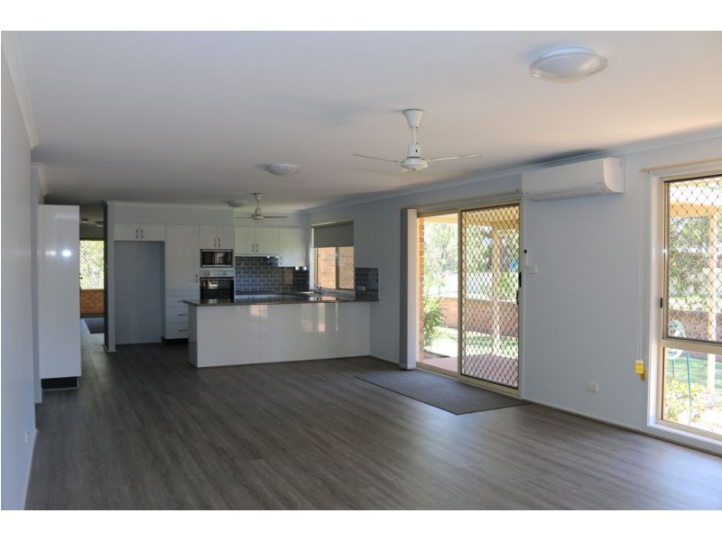 206 Tuggerawong Road, Tuggerawong NSW 2259