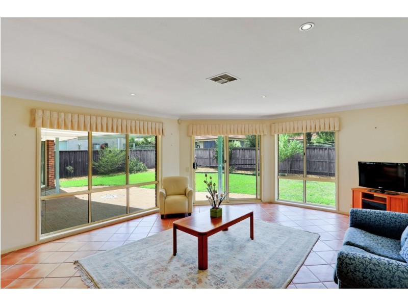 10 Matthew Circuit, Mardi NSW 2259