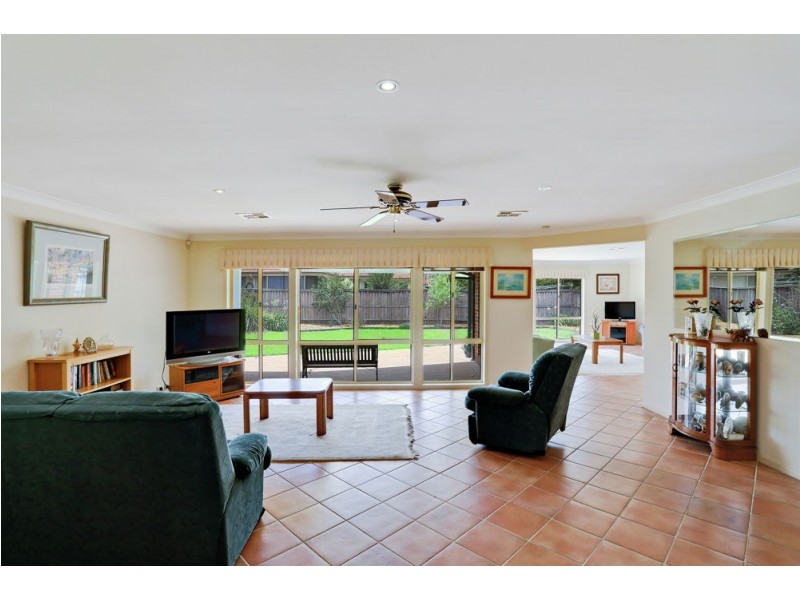 10 Matthew Circuit, Mardi NSW 2259