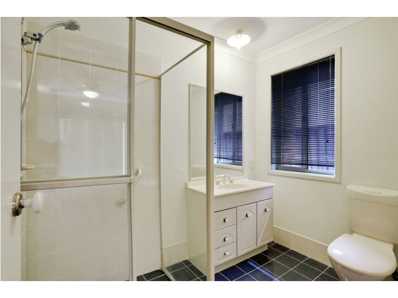 10 Matthew Circuit, Mardi NSW 2259