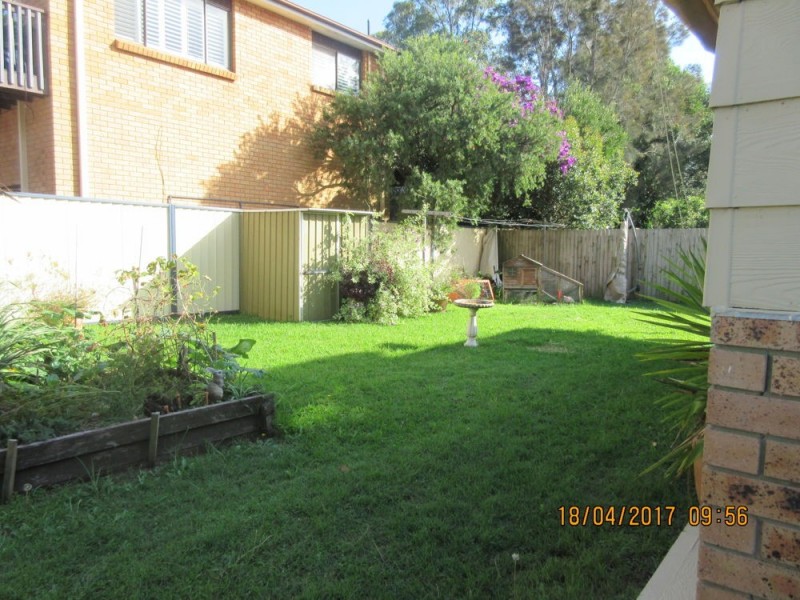 318 Lakedge Avenue, Berkeley Vale NSW 2261