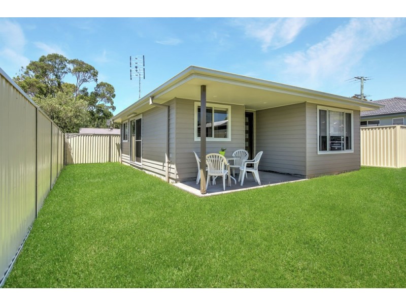 35 & 35A Brennon Road, Gorokan NSW 2263