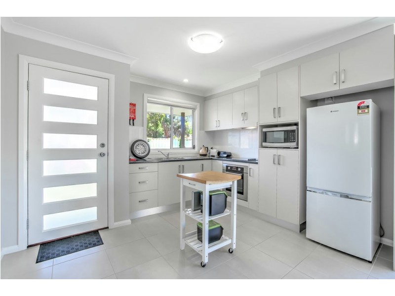 35 & 35A Brennon Road, Gorokan NSW 2263