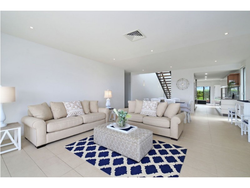 58 Pebble Beach Avenue, Magenta NSW 2261