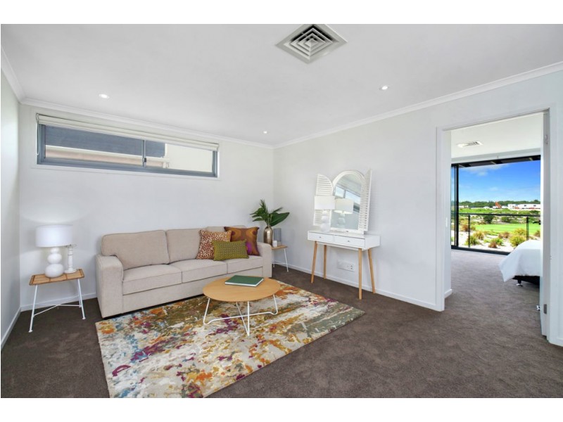 58 Pebble Beach Avenue, Magenta NSW 2261