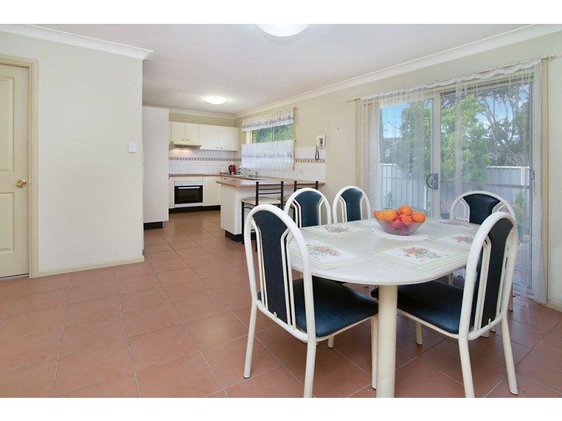 2/3 Kalulah Avenue, Gorokan NSW 2263