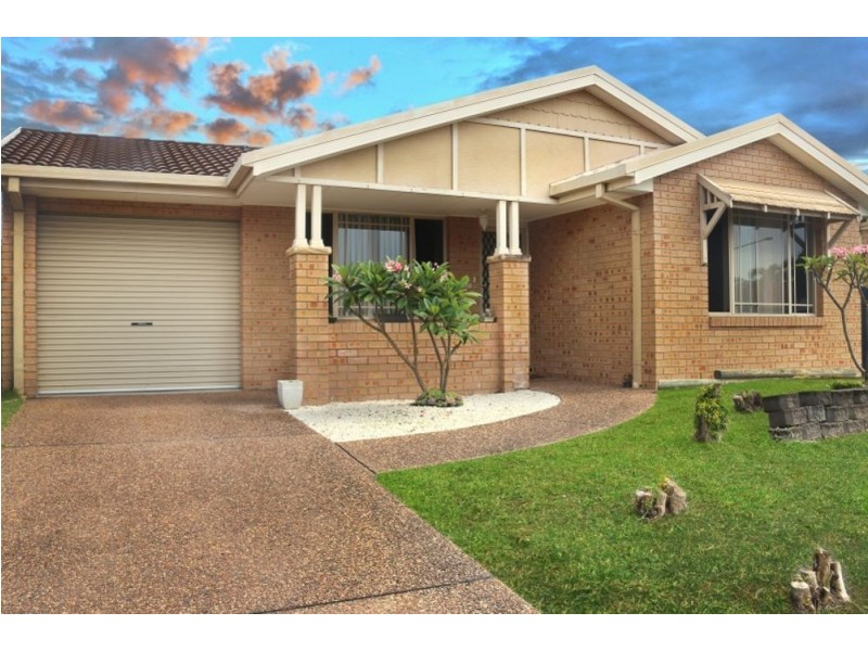 60 Blueridge Drive, Blue Haven NSW 2262