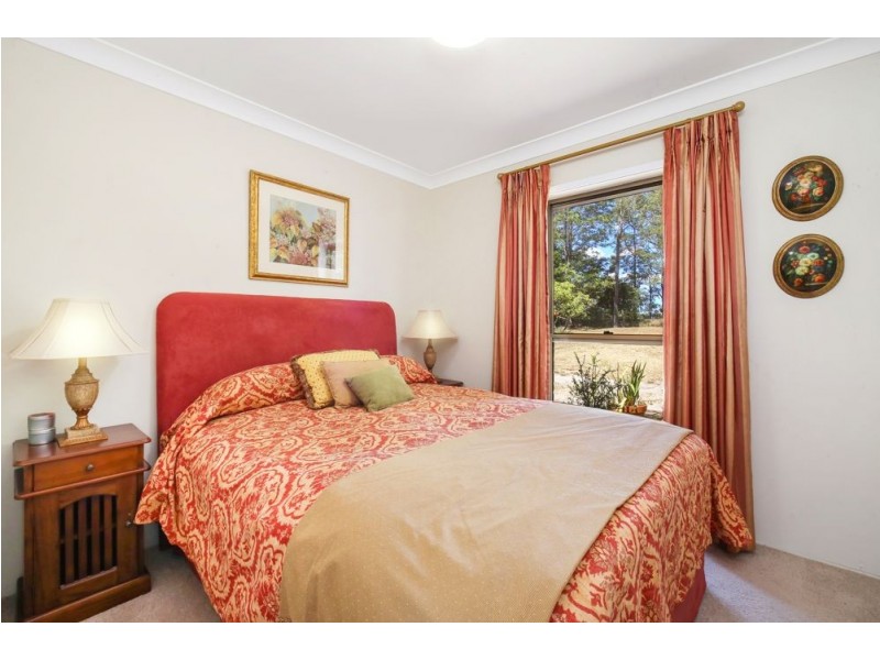 16 Forest Road, Kulnura NSW 2250