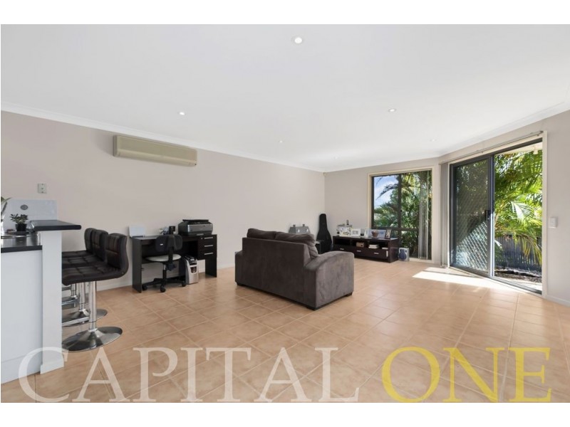 9 Barrington Drive, Woongarrah NSW 2259