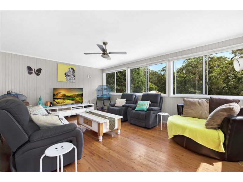 5 Pierce Street, Niagara Park NSW 2250