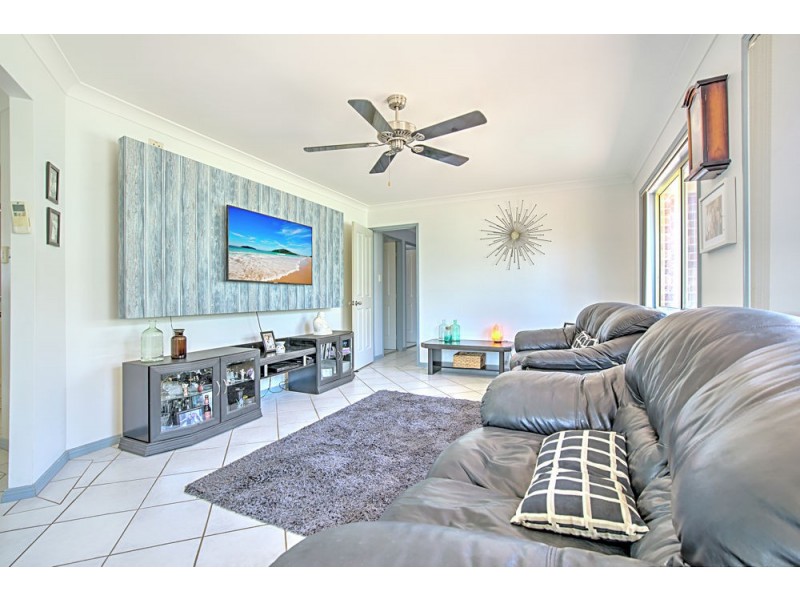 7 Cochrane Avenue, Canton Beach NSW 2263