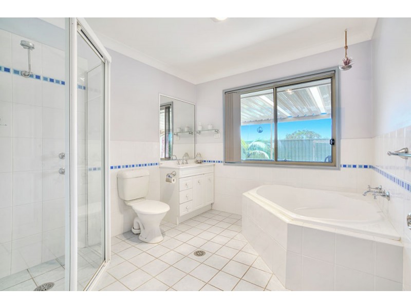 7 Cochrane Avenue, Canton Beach NSW 2263