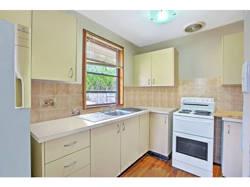 3 Kynan Close, Lake Haven NSW 2263