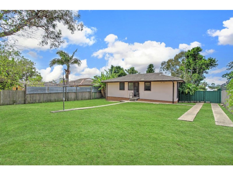 3 Kynan Close, Lake Haven NSW 2263