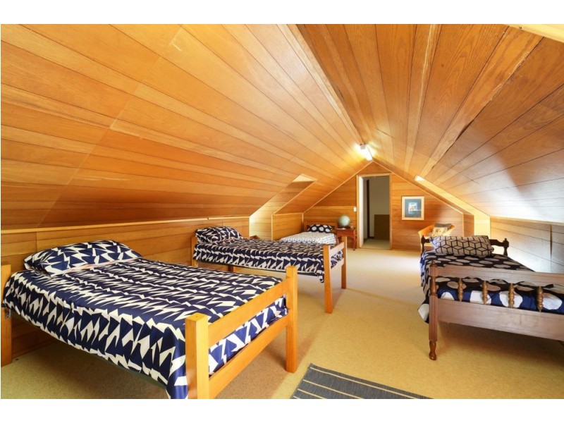 522A Ironbark Road, Mangrove Mountain NSW 2250