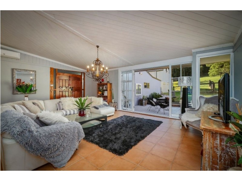 227 Little Jilliby Road, Little Jilliby NSW 2259